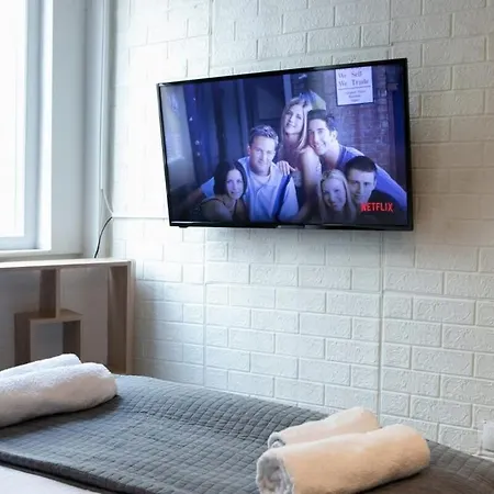 Cozy Modern Studio In Apartament *